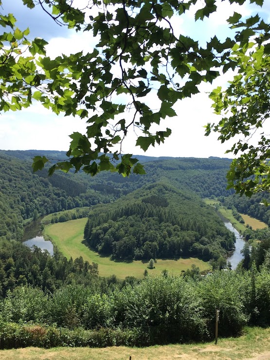 アルデンヌ　巨人の墓　スモア川
